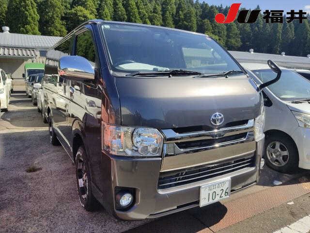 Toyota Hiace V