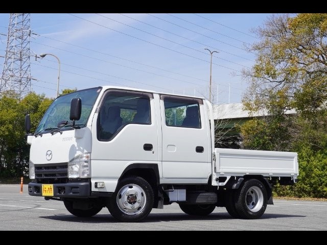 Mazda Titan