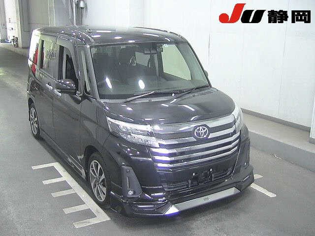 2022 Toyota Roomy