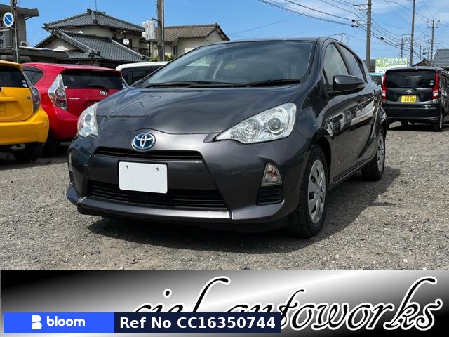 2013 Toyota Aqua