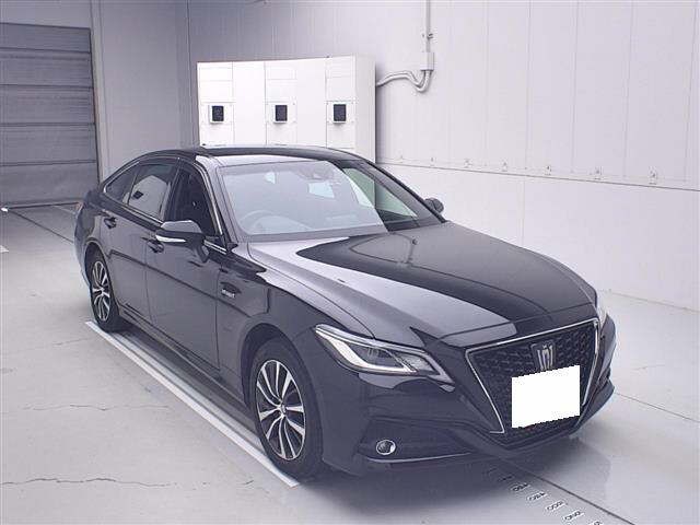 2018 Toyota Crown