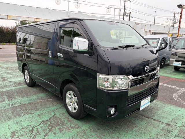 2021 Toyota Hiace V