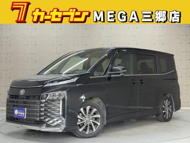 2022 Toyota Voxy