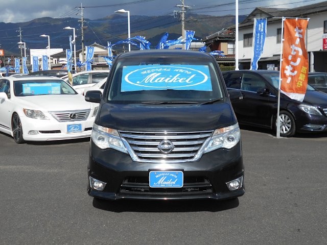 2014 Nissan Serena HV