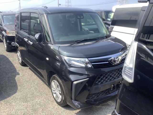 2022 Toyota Roomy