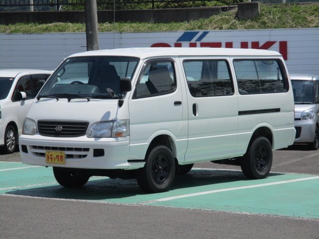 2000 Toyota Hiace W