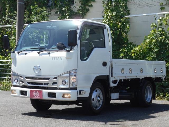 Mazda Titan