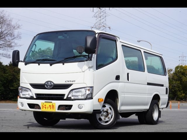 Toyota Dyna Routevan