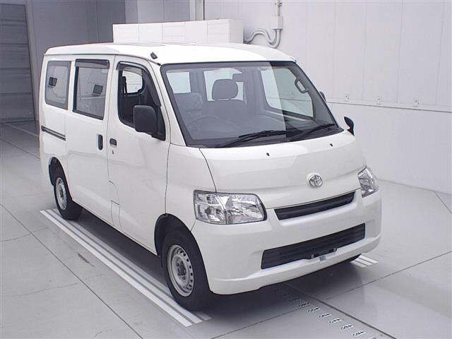 2019 Toyota Townace V