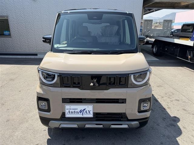 2020 Mitsubishi Delica Mini