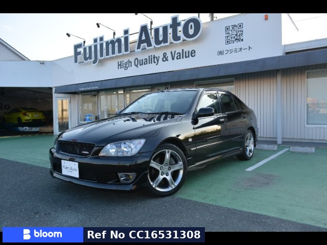 2000 Toyota Altezza