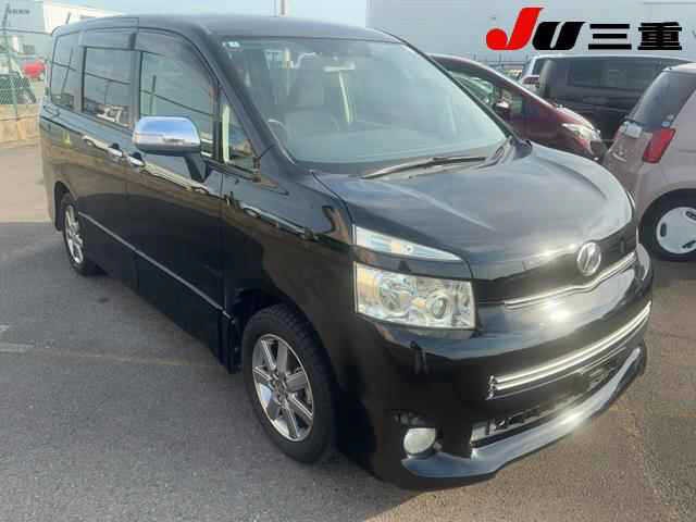 2010 Toyota Voxy