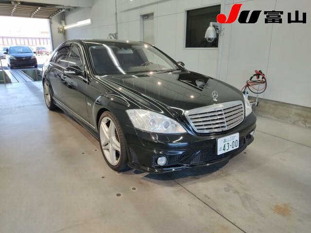 Mercedes-Benz S600
