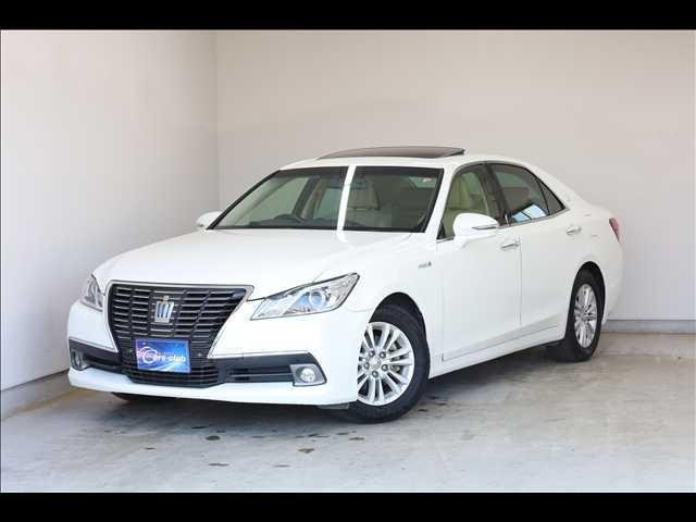2013 Toyota Crown