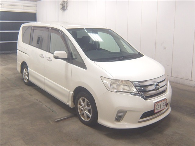 2011 Nissan Serena