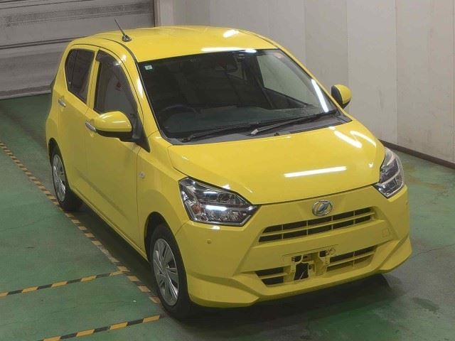 2017 Daihatsu Mira ES