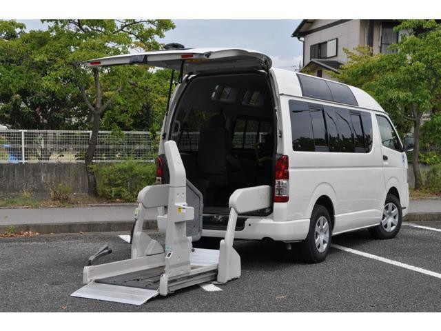 Toyota Hiace V