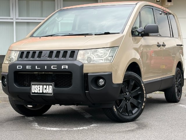 2012 Mitsubishi Delica D5