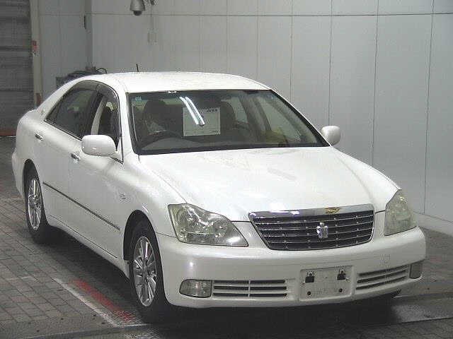 2005 Toyota Crown
