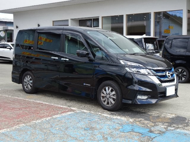 2019 Nissan Serena HV