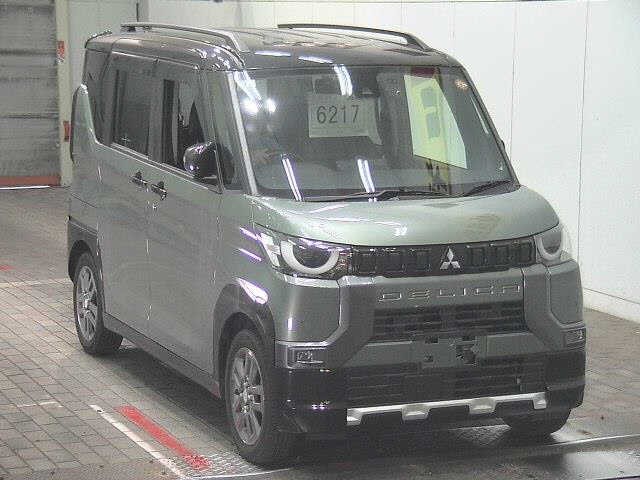 2024 Mitsubishi Delica Mini