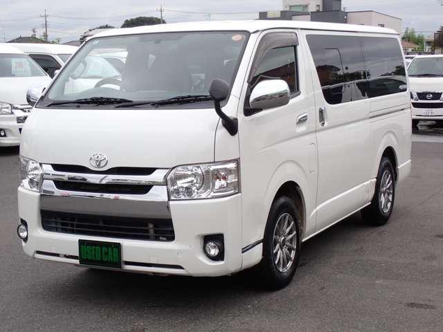 Toyota Hiace V