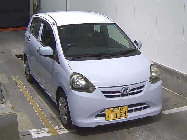 2012 Daihatsu Mira ES