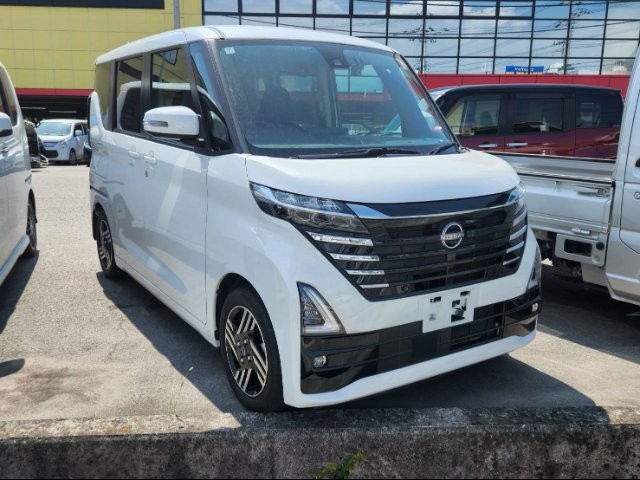 2023 Nissan Roox