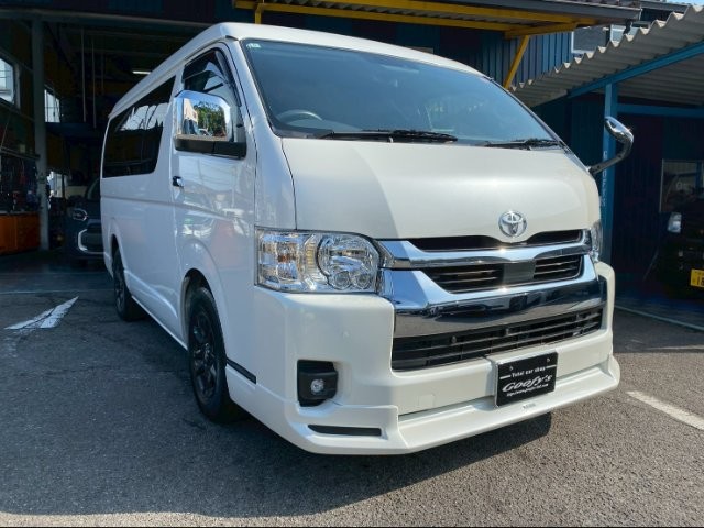 Toyota Hiace W