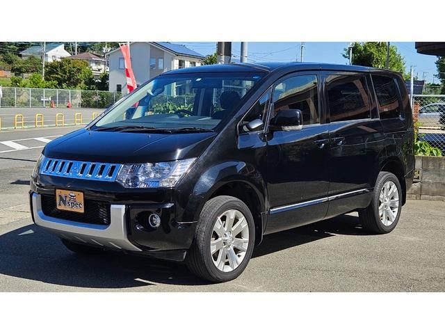 2016 Mitsubishi Delica D5