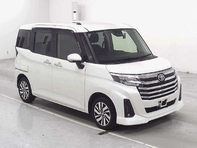 2021 Toyota Roomy