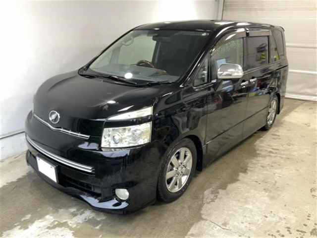 2009 Toyota Voxy