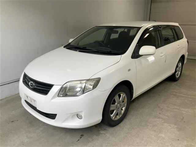 2010 Toyota Fielder
