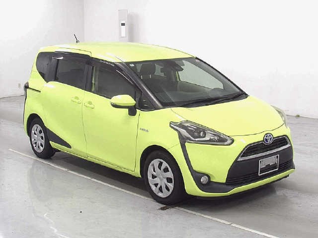 2016 Toyota Sienta HV