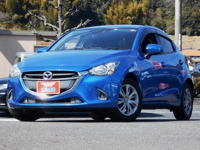 2016 Mazda Demio