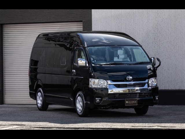 Toyota Hiace W