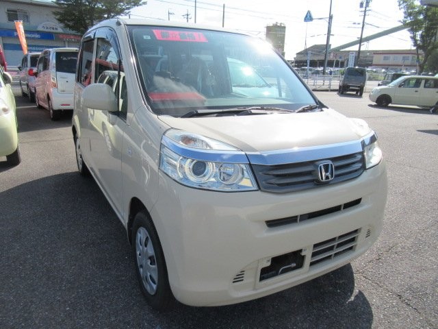 2011 Honda Life