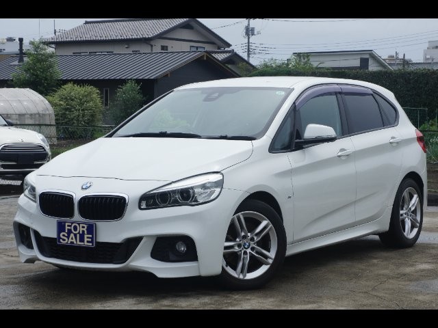 BMW 218I