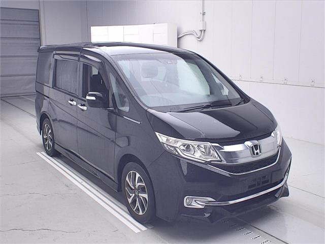 2017 Honda Step Wagon