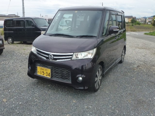 2010 Nissan Roox