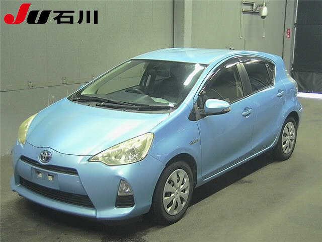 2013 Toyota Aqua