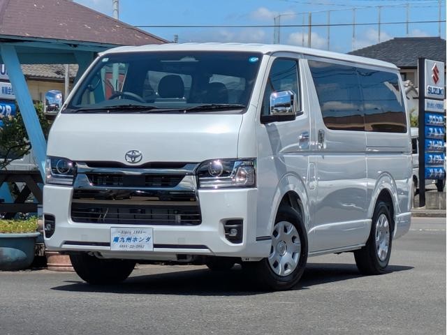 Toyota Hiace V