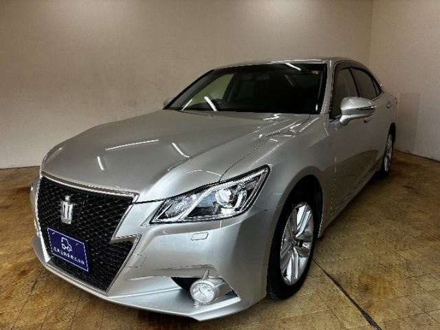2013 Toyota Crown