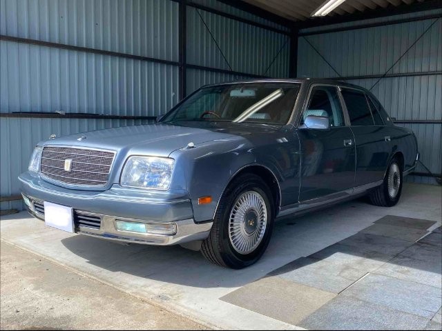 2005 Toyota Century
