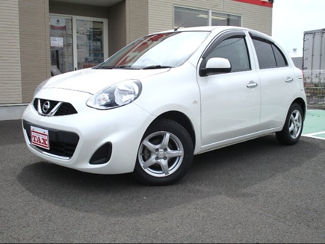 2016 Nissan March