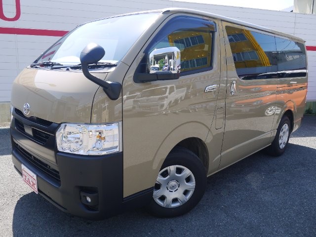 Toyota Hiace V
