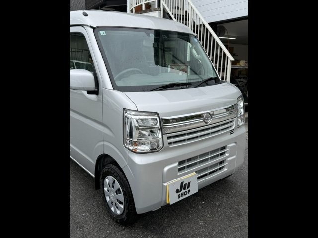 Nissan Clipper V