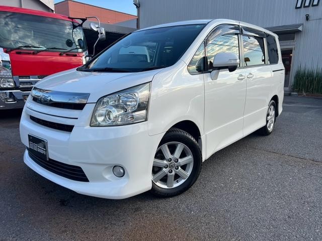 2007 Toyota Noah