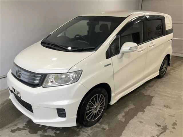 2011 Honda Freed Spike