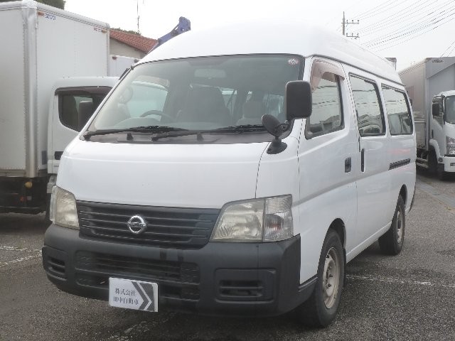 2005 Nissan Caravan V